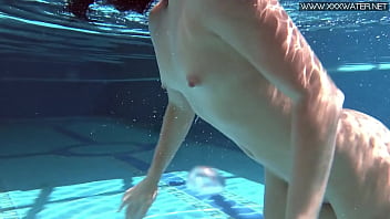 Preview 4 of Indian Desi Sex Come - Jessica Lincoln in her pink bikini in the pool