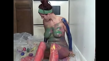 Preview 3 of Sex Mother Dress Remove Son Fuk4 - Horny bimbo is rubbing paints all over her flawless skin