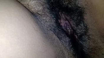 Preview 4 of Bbc Milf Doggy - MINHA BUCETINHA APERTADA ESTA QUERENDO UM PAU PELUDO NO PELO DENTRO DELA