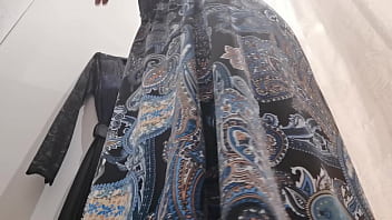 Preview 1 of Nepali Small School Girl Sex - Matrigna italiana cicciona ti porta insieme a lei in un negozio abbigliamento per provarsi abiti di pelle