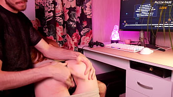 Preview 2 of Penis Ganda Xxx - Hungry Student Passionately Sucks and Takes Cum On Tits