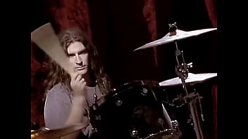 Preview 3 of Manja Wet - Them Bones - Alice in Chains (Alice in Chains &eacute_ melhor do que Nirvana)