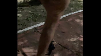 Preview 2 of Ben 10 Gwen Fucks Julie - Hotwife vagabunda se exibiindo na pracinha