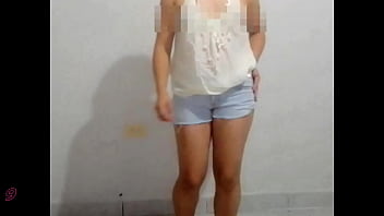 Preview 4 of Kitchen Guest Fuck - Modelando ropa para mis videos