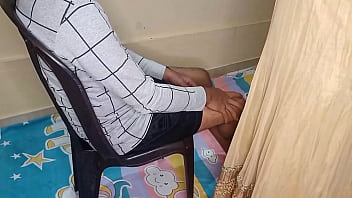 Preview 1 of Wife Com Porno - दीदी को 2000 रुपये का लालच देकर चूत चुदाई किया ! साफ हिंदी आवाज में