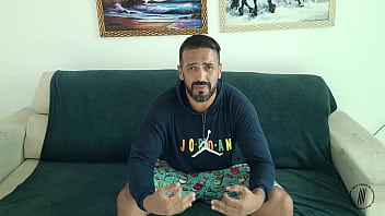 Preview 3 of Xxxxvidos Hb - J&Aacute_ NO RED a estreia da maravilhosa BEATRIZ SAMPAIO com o mestre CAPOEIRA em um FOD&Atilde_O em cima do carro!
