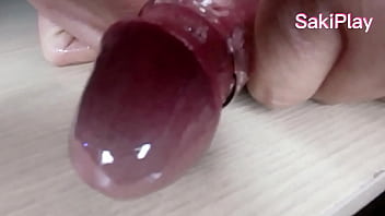 Preview 2 of Sucking Homeless Guy - Tengo una sorpresa para Tu Perra Fleshlight - SakiPlay