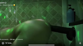 Preview 2 of Sune Lane Bf - Bubblebutt rides fat hung dildo on live