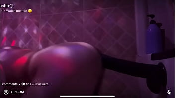 Preview 4 of Sune Lane Bf - Bubblebutt rides fat hung dildo on live