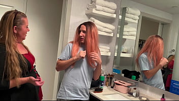Preview 2 of Xnxx Wwe Sasha Bank Video - Guy Caught Wearing Roommate&#039_s Wig