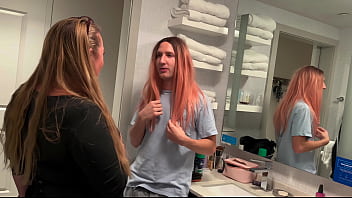 Preview 4 of Xnxx Wwe Sasha Bank Video - Guy Caught Wearing Roommate&#039_s Wig