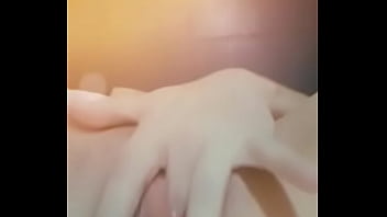 Preview 1 of Sis Saex - Masturb&aacute_ndose rico