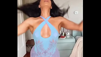 Preview 2 of Hot Too Hot - Deleting in 8 hours. Comment hiii and like for a nude in your DMs.