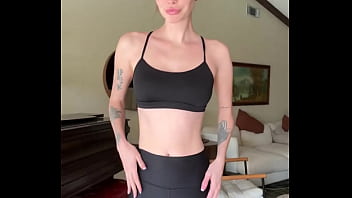 Preview 1 of Sek Girl And Zoo - Day 1 of my 30 day fitness challenge!! ?I&rsquo_m hoping to get more definition in my core,  and lift my booty up a bit! Al...