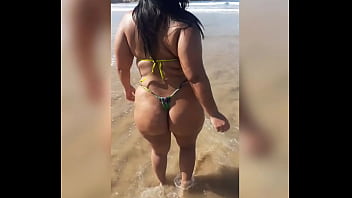 Preview 4 of Ballerina Sax - Esposa na praia