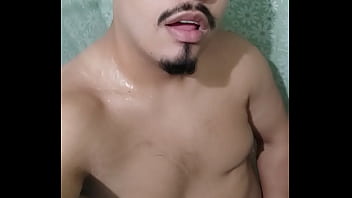Preview 4 of Horny Indian Granny - Gordo safado