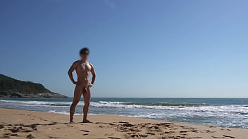 Preview 1 of Real Mom Son Compilation - Na praia nudista tomando sol