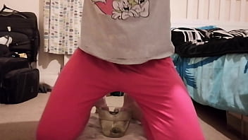 Preview 2 of Pantyhose Facesitting Hd - I wet myself and got soaked in piss