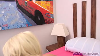 Preview 3 of Ellie Idol Porno - Did my stepdaughter just flirt with me