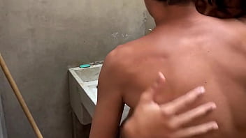 Preview 3 of Aloha Porn Movie - PADRASTRO PERVERTIDO SE FOLLA A SU HIJASTRA TETONA DE HERMORSO ROSTRO CUANDO LA ENCUENTRA BARIENDO LA CASA