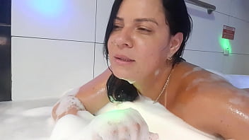 Preview 3 of Sunny Leone Pornky Com - Matando a curiosidade sobre o tamanho do meu cl&iacute_toris - Thiara Fox