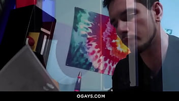 Preview 1 of Teen Sex Pranl - Aiden Joseph spread his legs for Musclebear Montreal
