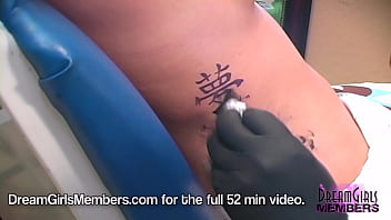 Preview 2 of Japanese Pemerkosaan - Tattoo Artist Surprised When She Goes Naked