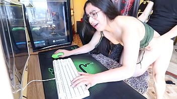 Preview 3 of Txxx Japanese Mother And Son - I want you to cum 3 Times in a Row While Playing Fortnite / My Big Ass is Waiting For You