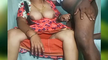Preview 4 of Lebian Teem - Tamil Nighty aunty homemade sex