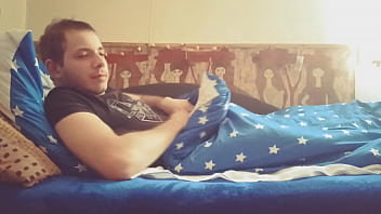 Preview 1 of Porn Veni - Gergely Molnar - Big load in bed