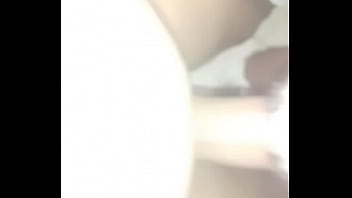 Preview 1 of Sauid I Gay Boy Fuck In Car - Segunda parte com a pica do magrinho na minha boca