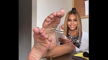 Preview 1 of Lib Job - Beyonc&eacute_ Soles