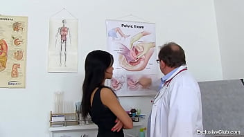 Preview 1 of Elsa Jean Fast - Nathali Sweet gynecological examination