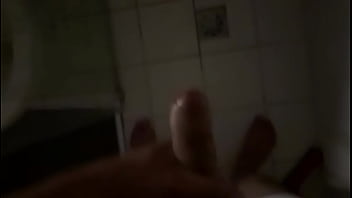 Preview 3 of New Jav 2xxx Video Hd Full - Tocando uma Punheta at&eacute_ Gozar  pra esposa no banheiro do hotel