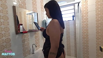 Preview 2 of Forced By Tearing Clothes - Meu neg&atilde_o PAUZUDO - Chamei meu vizinho dotoda a maior pica que ja vi pra arromabar minha buceta no pelo