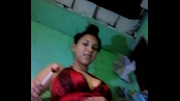Preview 3 of Grool Dildo - El vecino me encontr&oacute_ masturb&aacute_ndome con un  bomb&oacute_n y me deje grabar....me vine muy rico