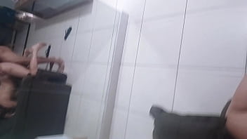 Preview 2 of Mam Six Mn - Minha Cunhada Puta Chegou em Casa me Provocando e Acabamos Transando Bem no Meio da Sala do Apartamento
