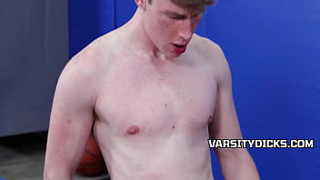 Preview 4 of Son And Mom Creampie In Vagina - His Maximum Effort Gives His Friend A Hardon