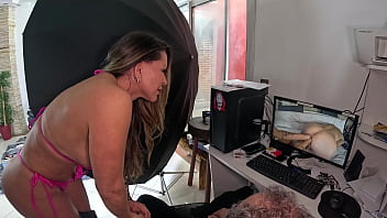 Preview 3 of Shawna Lenee Blowjob Island - Cleo Cadillac na sua primeira vez na mans&atilde_o do Ted