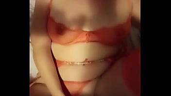 Preview 3 of Fake Taxi Dog - La rubia Espa&ntilde_ola en lencer&iacute_a me abro de piernas y pido que me follen