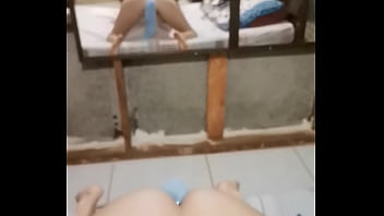 Preview 1 of 12 Saal Ka Ladka Sexy Film - Una buena mamada