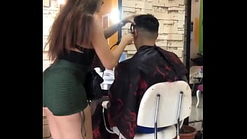 Preview 1 of Www Raw Porn Vidio - CORTE DE CABELLO EN ESTA ESTETICA CON FINAL FELIZ