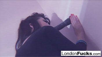 Preview 3 of Indian Boy Girl Xxxx - Londons Keyes Hot TV Anal Solo