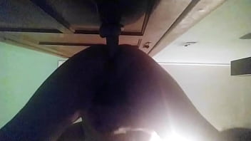 Preview 2 of Srileka Porn - 21cm no Cuzinho