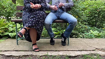Preview 3 of Fate Grile - Handjob outdoors in the park