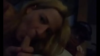 Preview 1 of Cute But Psyco - Blowin me down