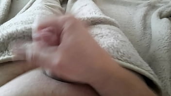 Preview 1 of Amenda Cerni - Morgenlatte bearbeiten