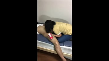 Preview 2 of Mom And Son Offic - 黒髪身長150cmの彼女にテンガ使わせてシコシコしてもらいました。【素人】