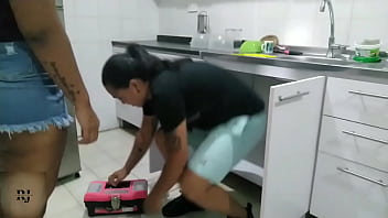 Preview 2 of Unwilling Full Sex - tengo una fuga de agua,  mu&ntilde_eco ayudame