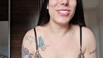 Preview 1 of African Family Xxx Videos - Mamei o motoboy e deixei ele no goza no meu cu (COMPLETO NO RED)